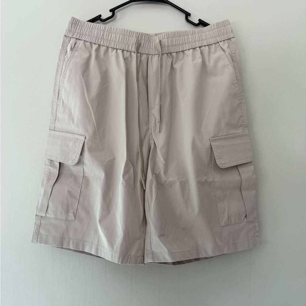 Men's Beige Cargo Shorts